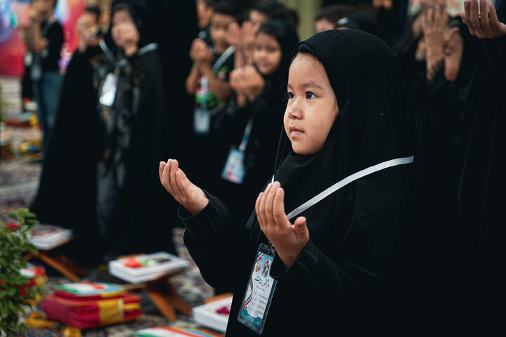 Photos: Special Program "Resistance Angels" Held at Razavi Shrine