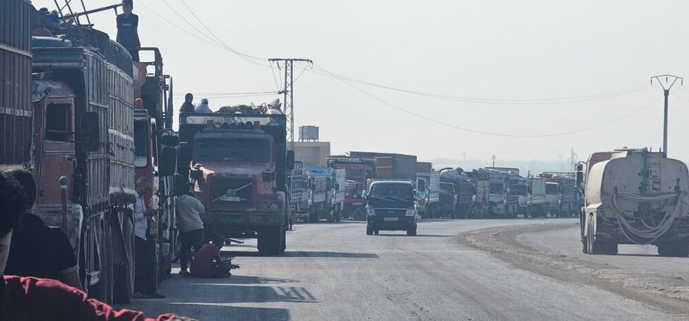 Yekemîn karavana penaberên Serê Kaniyê piştî 7 salan ber bi welatê xwe ve çû + wêne