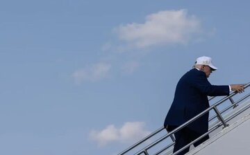 New York Times: Hindi Iniiwan ng Gitnang Silangan si Trump