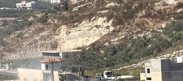 الكيان الصهيوني يهدم 12 منشأة تجارية قرب جنين دون صدور قرار قضائي