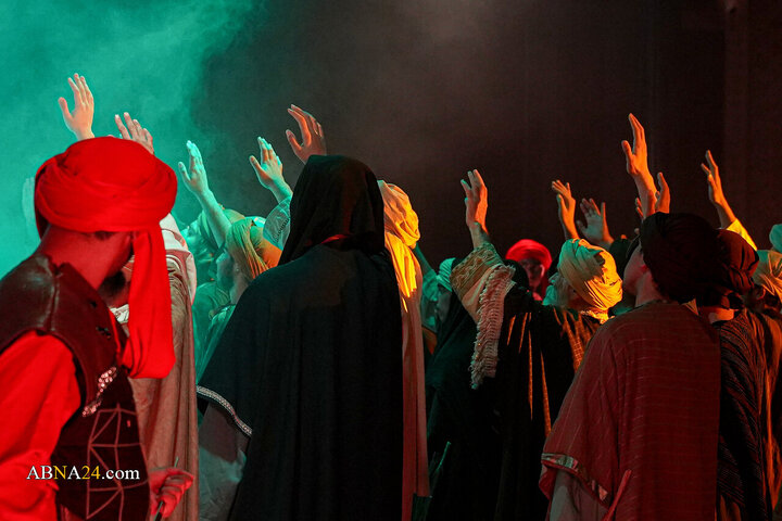 Photos: Ritual Performance "Traces of Sun; Most Familiar Stranger"