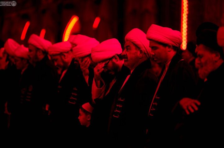 تقرير مصور/ بدء مراسم العزاء في ذكرى شهادة النبي الأكرم محمد (ص) في حرم أمير المؤمنين (ع)