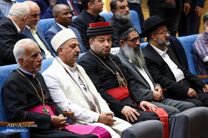 اجلاسیه بین‌المللی «مجاهدان در غربت»