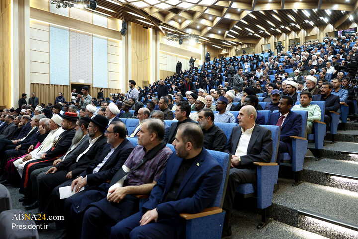 اجلاسیه بین‌المللی «مجاهدان در غربت»