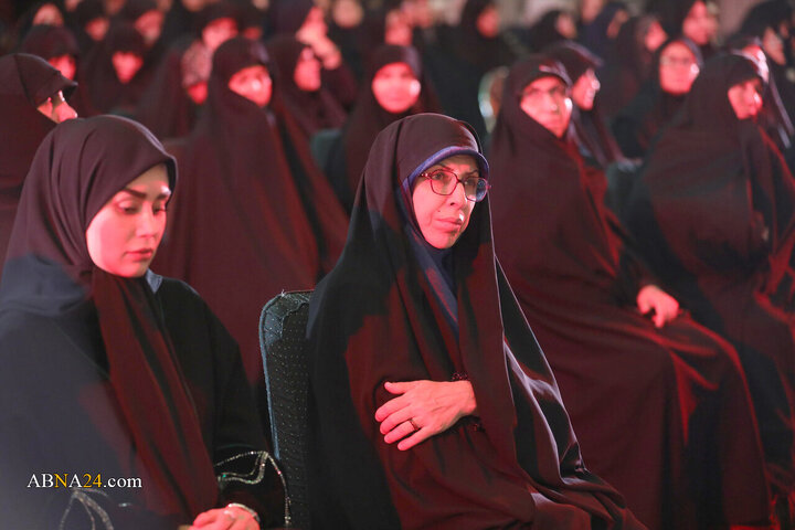 بزرگداشت رهبر شهید انقلاب و شهدای مدرسه شجره  طیبه