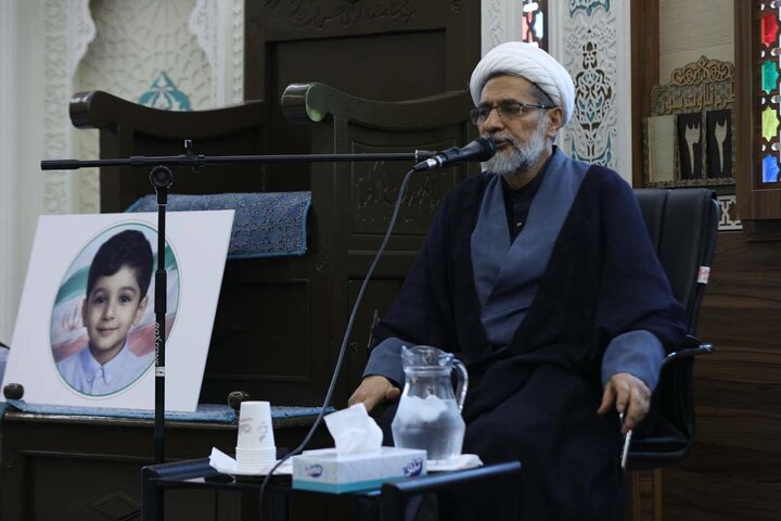 گزارش تصویری/  مراسم سوگ آسمان؛ از مدینه تا خراسان