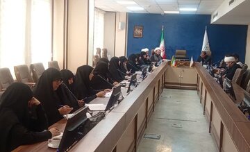 نشست هم‌اندیشی رابطین عفاف و حجاب دستگاه‌های اجرایی قم با معاون دادستان و دبیر ستاد امر به معروف