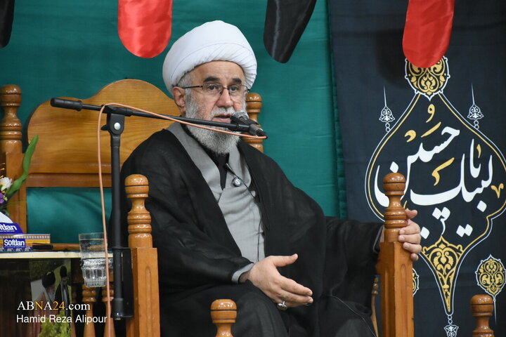 مراسم عزاداری شب وفات پیامبر اکرم(ص) در رضوانشهر با سخنرانی آیت‌الله رمضانی