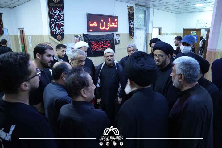 تقرير مصور/ تكريم عدد من المواكب والهيئات الحسينية المشاركة بخدمة زوار الأربعين