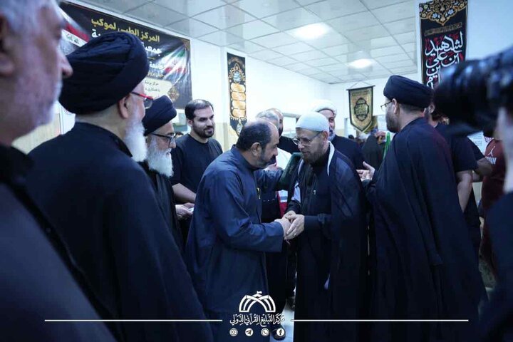 تقرير مصور/ تكريم عدد من المواكب والهيئات الحسينية المشاركة بخدمة زوار الأربعين