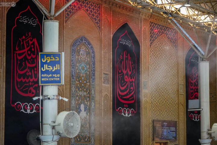 عکس خبری/ کتیبه‌آرایی حرم امام علی (ع) به مناسبت رحلت پیامبر(ص)