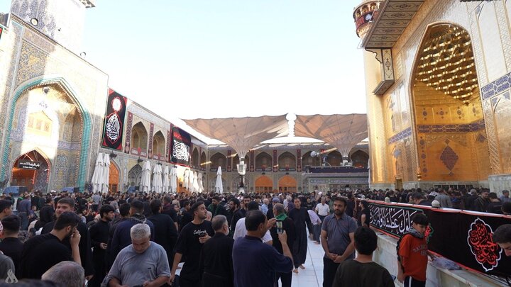 گزارش تصویری/ حال و هوای حرم امام علی(ع) در سالروز رحلت پیامبر(ص)