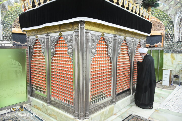 حضور آیت الله رمضانی در آستان مقدس آقا سید جلال الدین اشرف(ع)