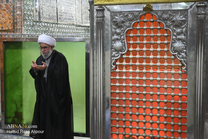 حضور آیت الله رمضانی در آستان مقدس سید جلال الدین اشرف