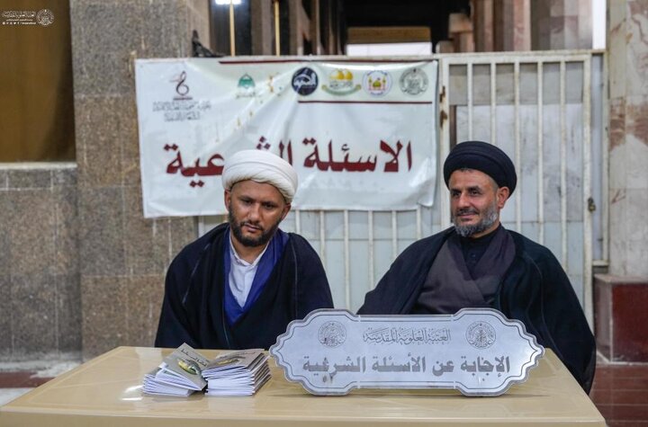 تقرير مصور/ تقديم الإجابات الشرعية والدينية والاجتماعية للعتبة العلوية خلال وفاة النبي(ص) بالنجف الأشرف