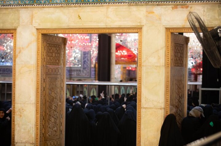 تقرير مصور/ خطة خدمية وتنظيمية خاصة بالزائرات في حرم أمير المؤمنين (ع) بذكرى وفاة النبي(ص)