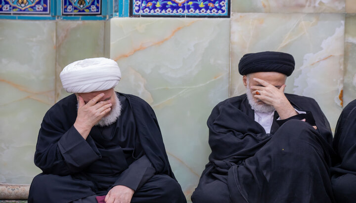 تقرير مصور/ العتبة الحسينية تقيم مجلس عزاء بذكرى استشهاد النبي (ص)
