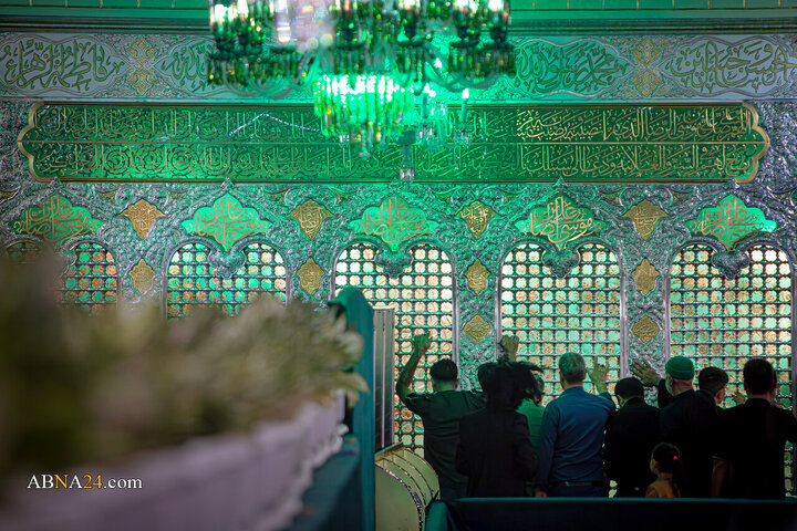 خادم و زائر؛ دو روایت از یک خورشید