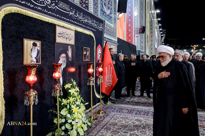 آیین خطبه‌خوانی شب شهادت امام رضا(ع) در حرم مطهر رضوی