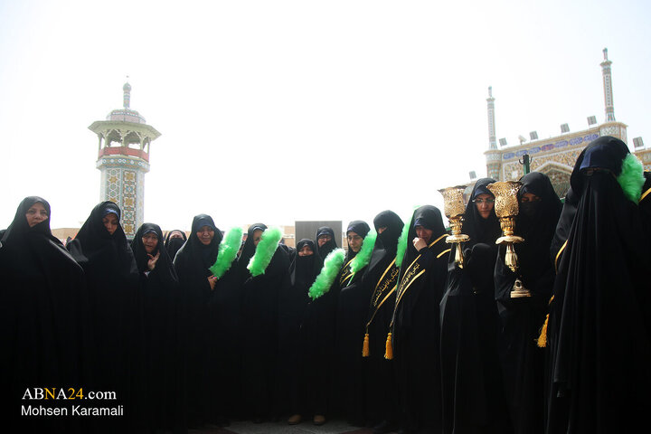 عزاداری خادمان حرم کریمه اهل بیت(ع) در سالروز شهادت علی ابن موسی الرضا(ع)