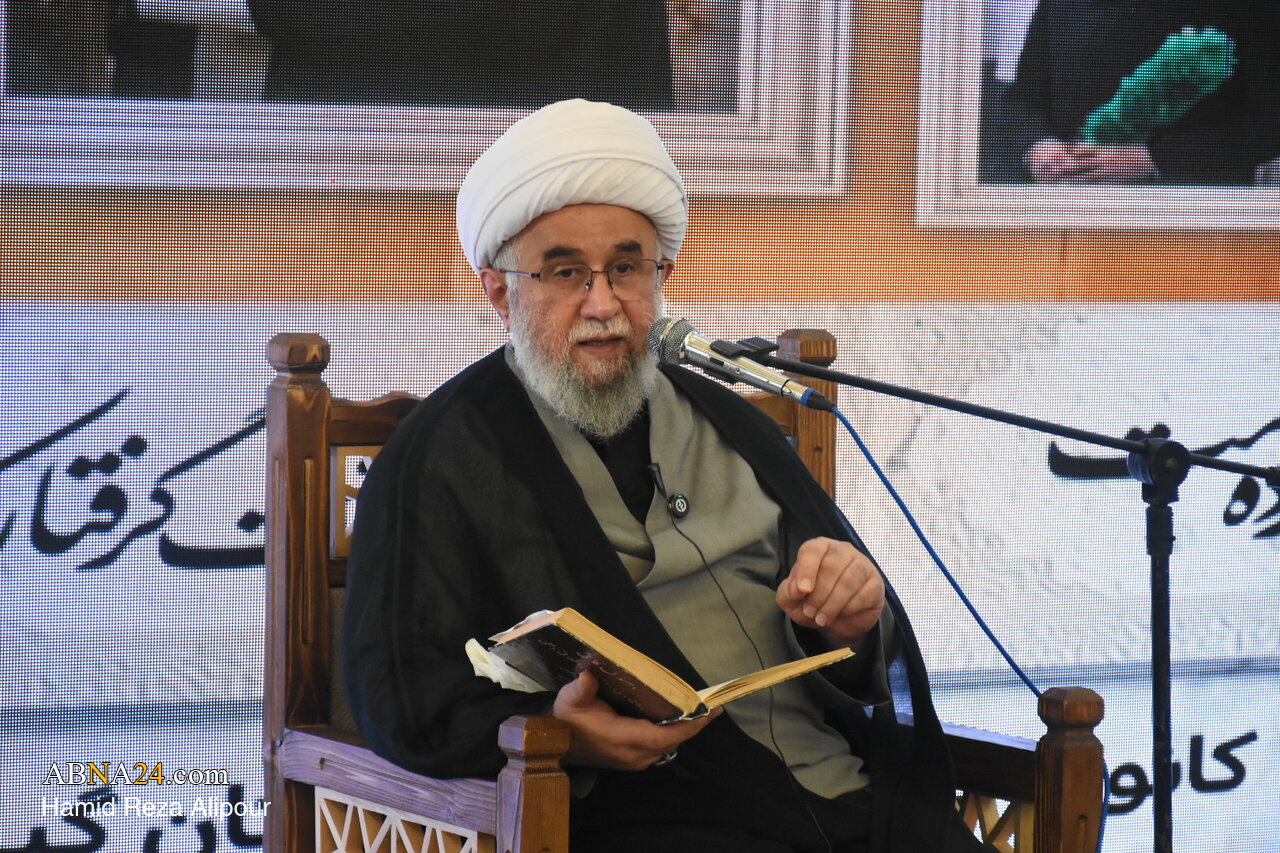 آیت‌الله رمضانی: امامت، کلید همه احکام و عامل رهایی جامعه از جاهلیت است/ خادمان رضوی باید مظهر رأفت، مهربانی و ایثار باشند