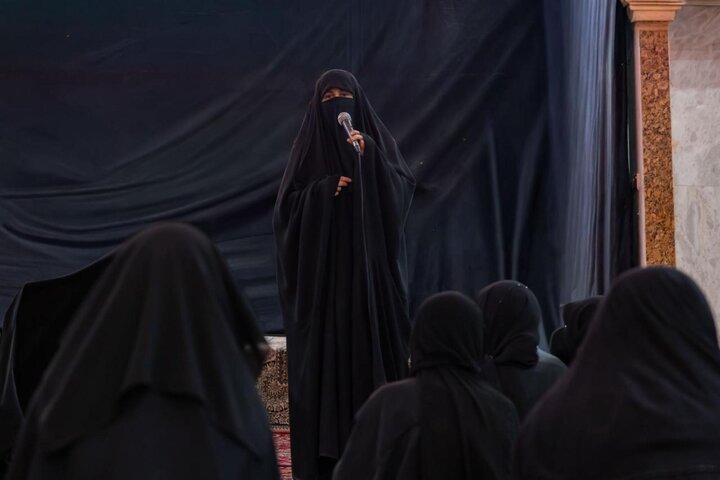 تقرير مصور/ مجلس عزاء نسوي بذكرى شهادة الإمام الرضا (ع) في كربلاء