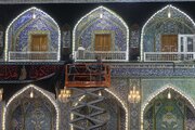 تقرير مصور/ رفع مظاهر الحزن والسواد من مرقد أبي الفضل العباس(ع) تزامنا مع حلول شهر ربيع الأول