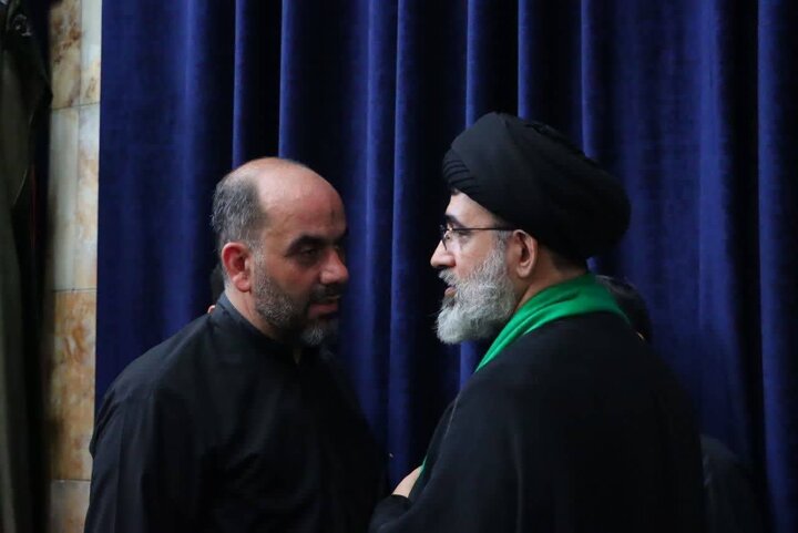 گزارش تصویری/ مراسم یادبود رهبر شهید در مدرسه علمیه آیت‌الله مجتهدی