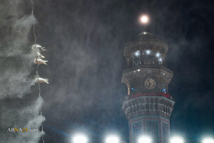 Photos: Razavi Shrine on the Night of Imam Reza's Martyrdom