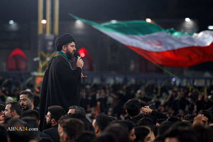 Photos: "Chaharpayeh Khani" Ceremony Held at Razavi Shrine on Night of Imam Reza Martyrdom