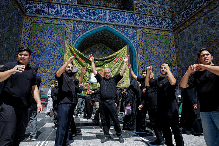 Photos: Razavi Shrine on Day of Imam Reza's Martyrdom