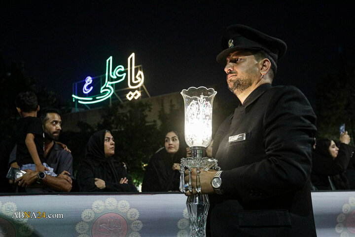 Foto / Mukaddes Rezevi Türbesinde İmam Rıza'nın (a.s) Şehadetinin Şam-ı Gariban Töreni