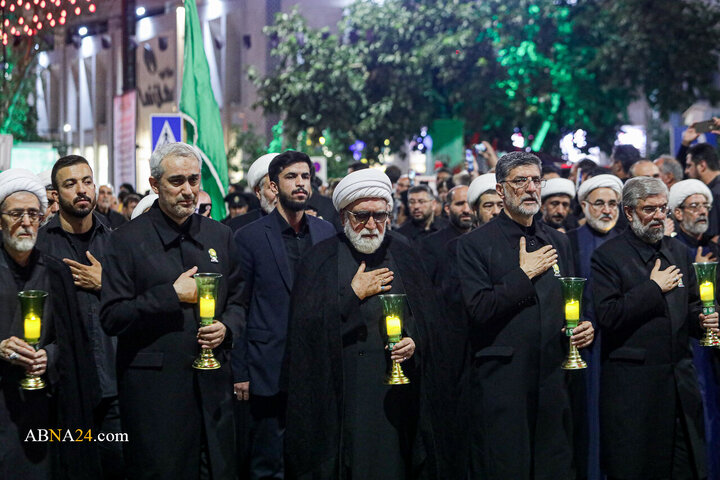 Foto / Mukaddes Rezevi Türbesinde İmam Rıza'nın (a.s) Şehadetinin Şam-ı Gariban Töreni