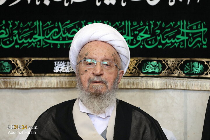 Foto / İmam Rıza (a.s) Şehadeti Vesilesiyle Ayetullah Mekârim Şirâzî’nin İştirakiyle Düzenlenen Matem Töreni