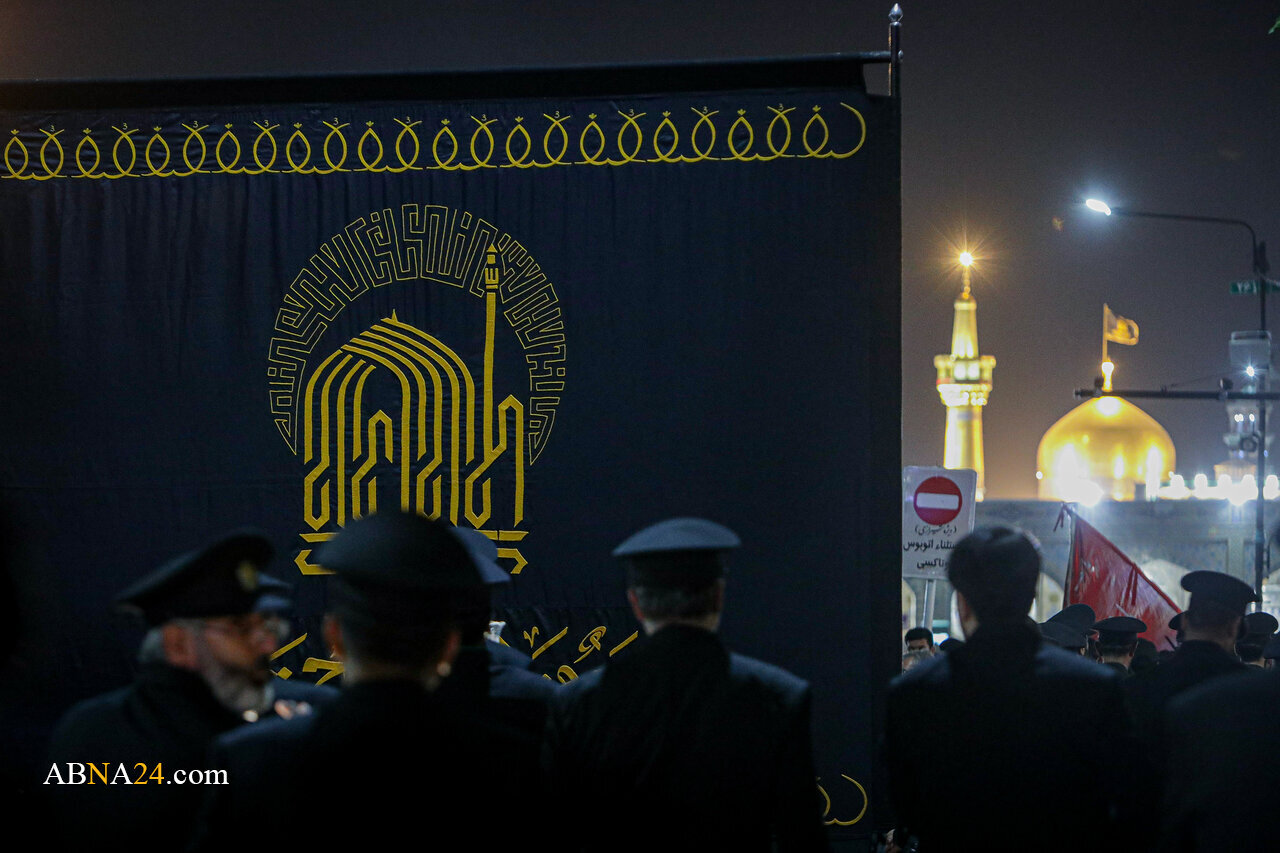 Seremonya ng Gabi ng mga Ulila sa pagkamartir ni Imam Reza sa Banal na Dambana ng Razavi