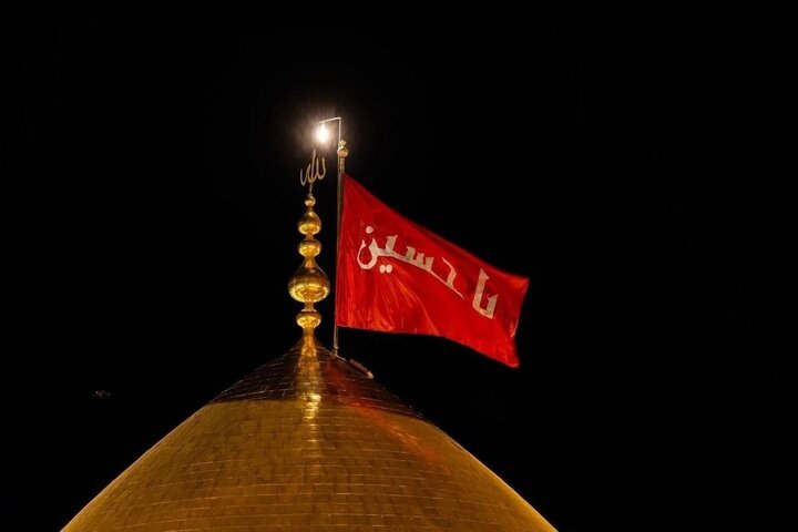 Photos: Flags replaced at Imam Hussain, Hazrat Abbas shrines for Rabi al-Awwal