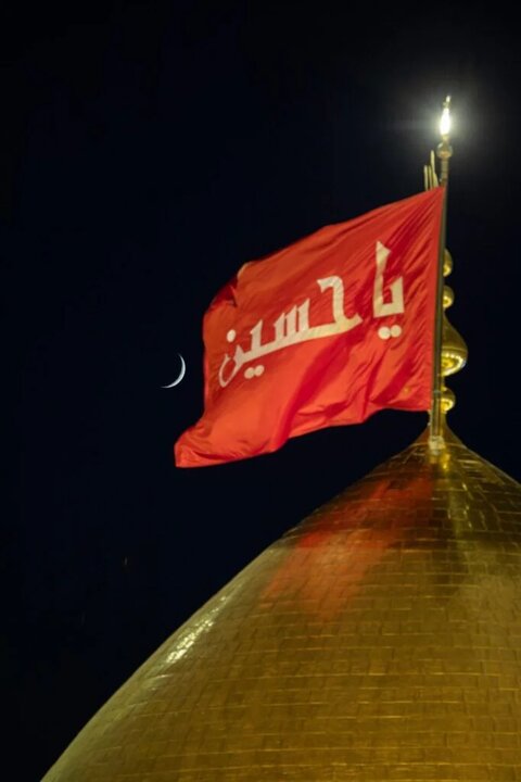 تصاویری از هلال ماه ربیع الاول بر فراز حرم امام علی و امام حسین(علیهماالسلام)