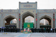 Informe fotográfico | Ceremonia de cambio de la bandera del Santuario del Imam Alí ibn Musa ar-Rida (PB) al inicio de Rabi‘ al-Awwal