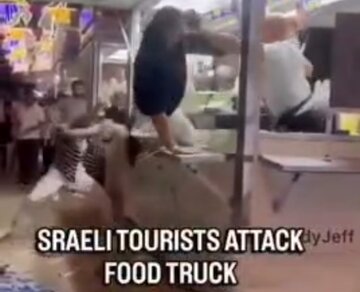 Video| Pag-atake ng mga Turistang Israeli sa Isang Tindahan ng Pagkain sa Espanya