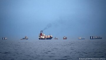 صدها کشتی در تنگه هرمز منتظر تأییدیه سپاه/ ادعای ترامپ درباره کنترل آمریکا در تضاد با واقعیت میدان