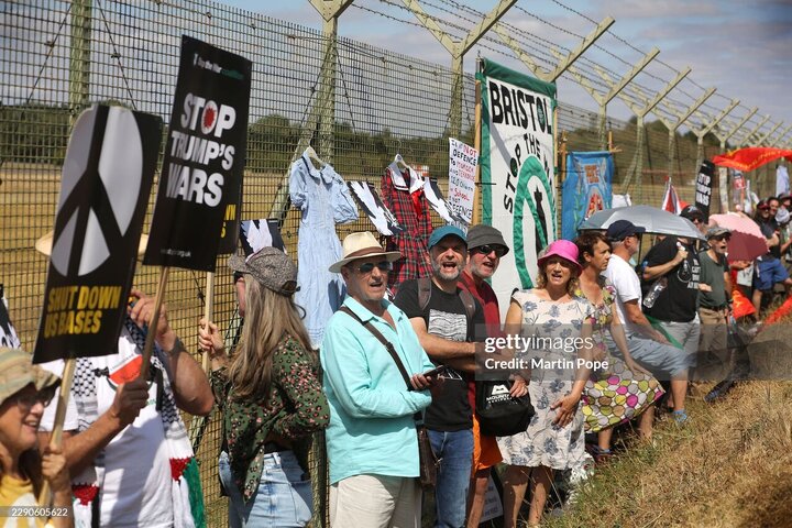 Photos: Rally of Iran supporters outside US base in Britain