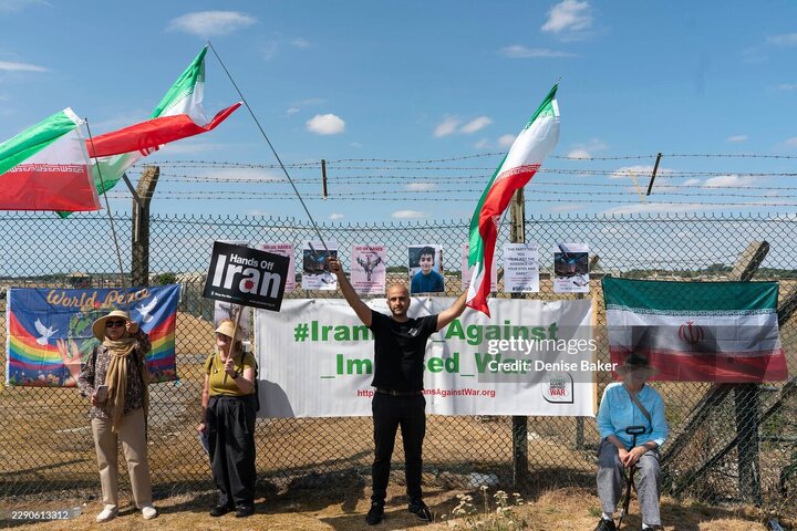 Photos: Rally of Iran supporters outside US base in Britain