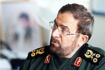 Издӣ: ИМА ва НАТО барои шикасти Эрон омаданд; минтақа шоҳиди заволи душман хоҳад буд