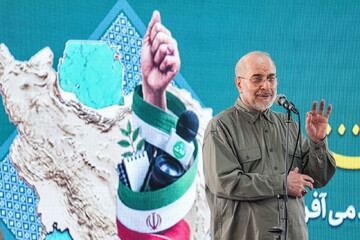قاڵیباف سبەینێ دەچێتە عێراق