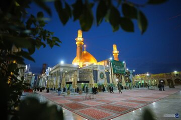 ویدیو | شستشو و غبارروبی حرم امامین عسکریین(ع) به مناسبت شهادت امام حسن عسکری(ع)