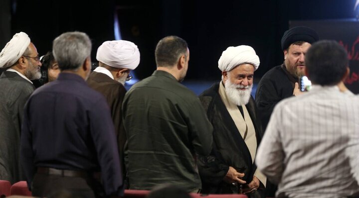 Photos: Commemoration ceremony held for martyred leader Imam in Tehran