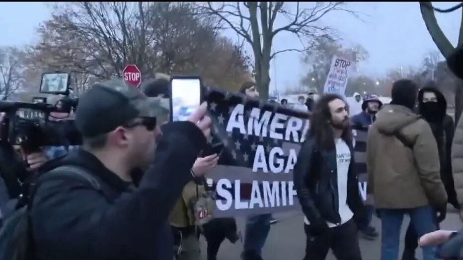 Dearborn Expects Anti-Muslim Gathering, Crusaders' March; Christian Leaders, City Officials Emphasized Unity