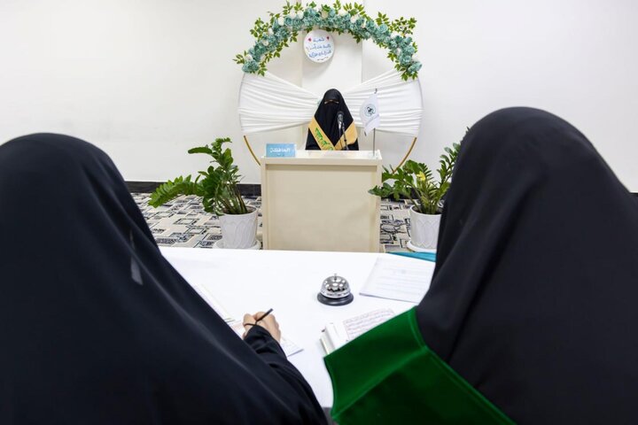 تقرير مصور/ اختتام  المرحلة التمهيدية لمسابقة (أشرقت بشائر الرحمة) بكربلاء المقدسة