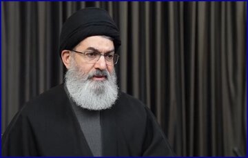 Haşim Heyderî got: "Cenazeyê Îmamê Şehîd di dîroka Iraqê de mezinîtirîn merasîma cenazeyê bû."