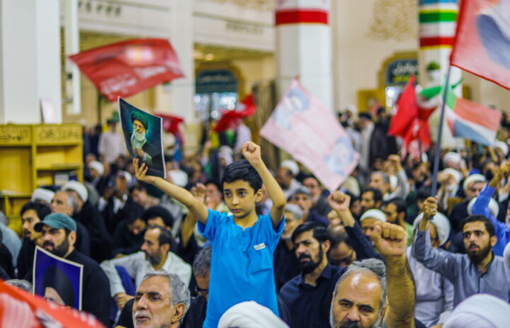 میثاق مردم قم با ولایت در چهلمین روز تدفین رهبر شهید